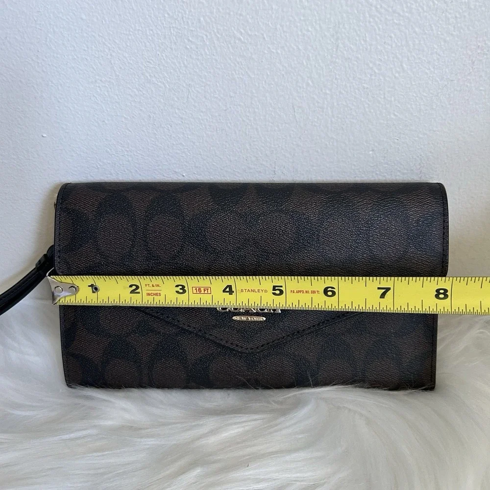Coach C1962 Travel Envelope Wallet Brown Black‎ Signature Canvas NWT